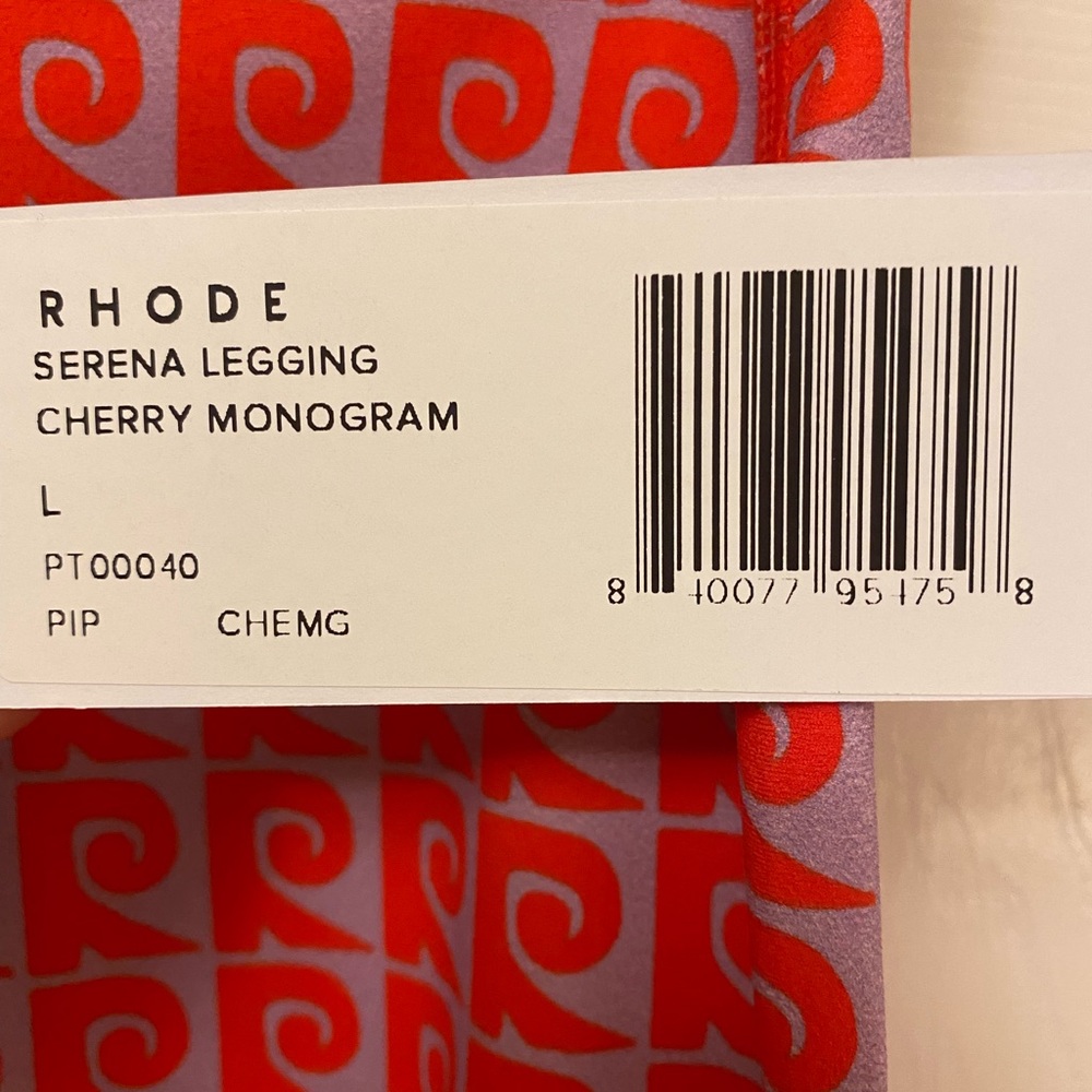 SERENA LEGGING
Cherry Monogram size:L color: cherry